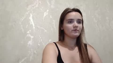 Bella online show from August 7, 7:03 pm