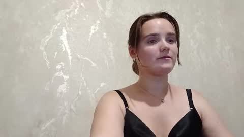 Bella online show from August 12, 9:17 pm