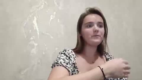 Bella online show from August 13, 9:18 pm