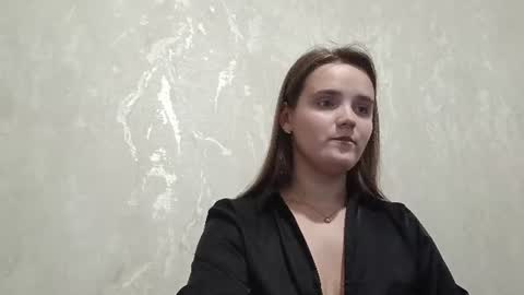Bella online show from August 14, 7:06 pm