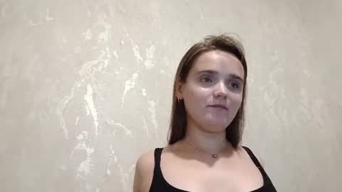 Bella online show from August 17, 11:32 pm