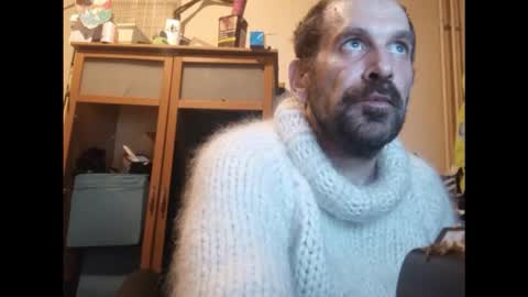 sweaterboy666 online show from February 25, 1:14 am