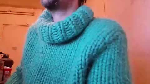 sweaterboy666 online show from July 15, 2:12 am
