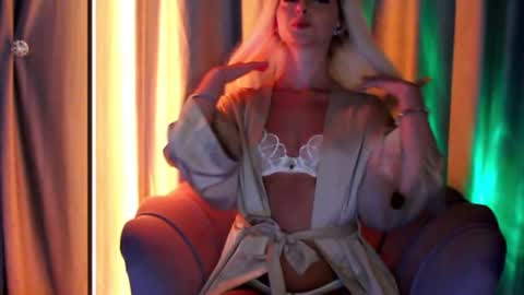 sweeet angelll online show from June 27, 2:42 pm