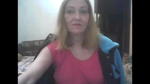 sweet4blonde67 online show from May 30, 2:40 pm