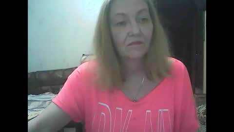 sweet4blonde67 online show from June 9, 8:31 am