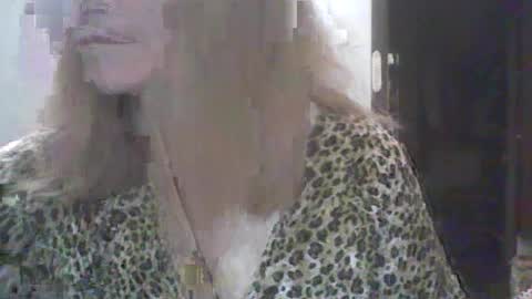 sweet4blonde67 online show from August 13, 8:28 am