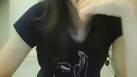 sweet4y0u online show from August 5, 9:02 pm
