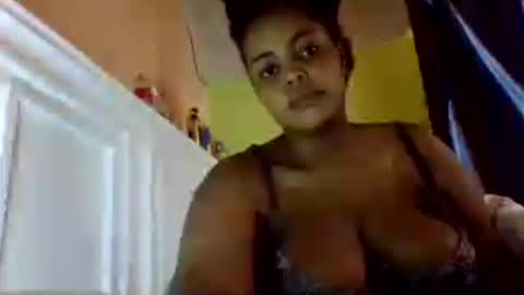 sweet52537 online show from September 2, 12:29 pm