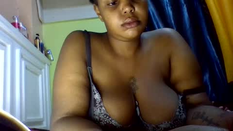 sweet52537 online show from September 4, 2:15 am