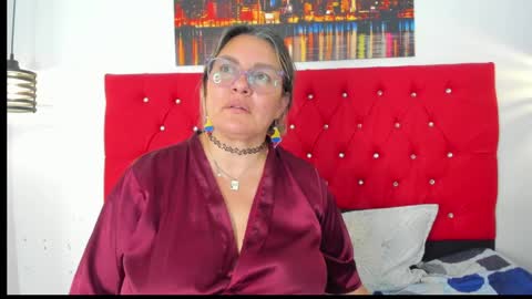Carolina online show from April 3, 12:19 am