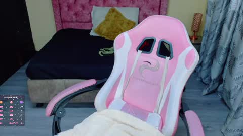sweet__thang online show from August 1, 1:55 am