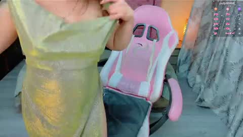 sweet__thang online show from August 7, 11:49 pm
