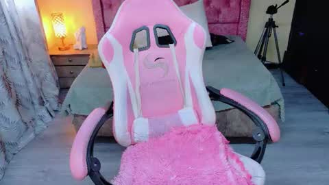 sweet__thang online show from August 15, 5:17 pm