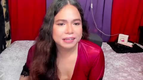 izza online show from August 3, 12:39 am