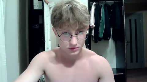 Sweet boy06 online show from July 3, 8:22 pm