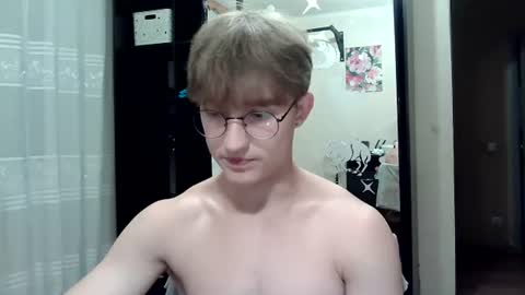 Sweet boy06 online show from July 9, 7:52 pm