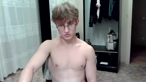 Sweet boy06 online show from July 17, 10:10 pm