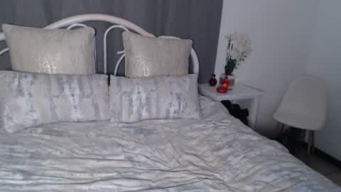 Chantelle online show from August 12, 9:50 pm
