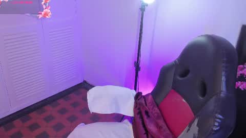 sweet cherry online show from August 11, 2:08 pm