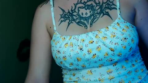 Ivy online show from August 11, 3:52 am