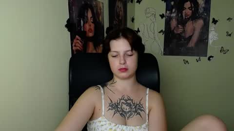 Ivy online show from August 11, 8:27 am
