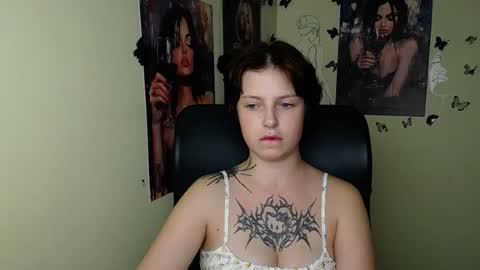 Ivy online show from August 11, 9:44 am