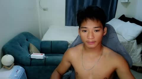 CLARENCE online show from August 12, 9:33 am