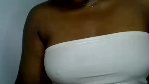 cute girl online show from August 8, 8:53 pm
