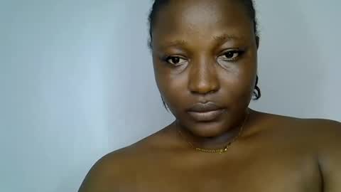 cute girl online show from August 8, 9:59 pm