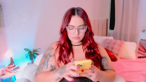  Dulce    online show from August 16, 9:13 am