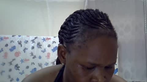 sweet_dori33 online show from August 6, 10:53 pm