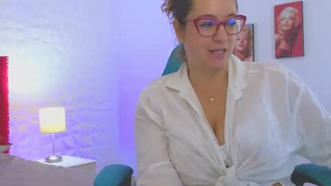 Sweet Evans online show from August 2, 4:08 am