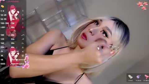 Sweet online show from August 9, 11:11 am