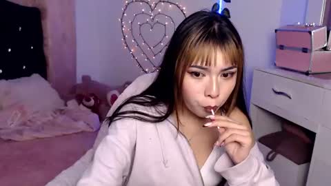 Hannah online show from July 30, 3:36 am
