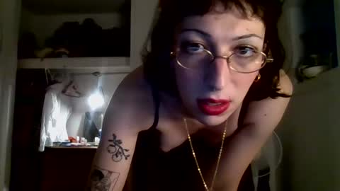 sweet_harvey online show from June 12, 1:01 am