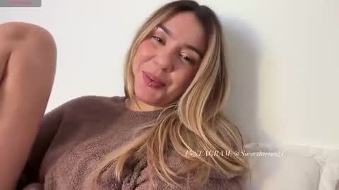 Larissa online show from June 9, 8:04 pm