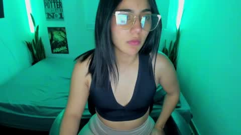 Lina online show from April 29, 10:34 pm