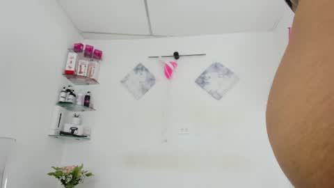 sweet_litle online show from August 15, 12:42 pm