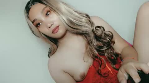 SWEET LOVE online show from April 28, 5:51 am