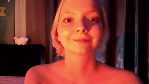 Lana online show from August 14, 9:07 pm