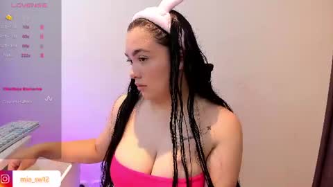 Mia Johns online show from August 9, 3:40 am