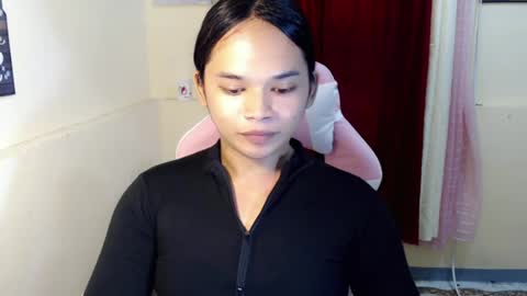 sweet_moonlight69 online show from July 14, 5:03 pm