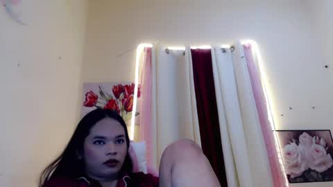 sweet_moonlight69 online show from July 17, 4:40 pm
