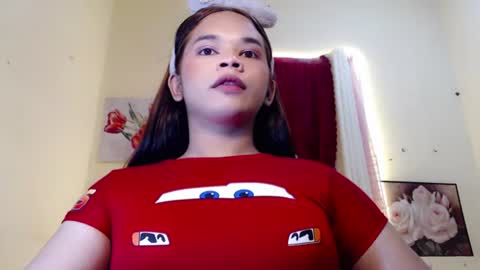 sweet_moonlight69 online show from July 21, 6:10 pm