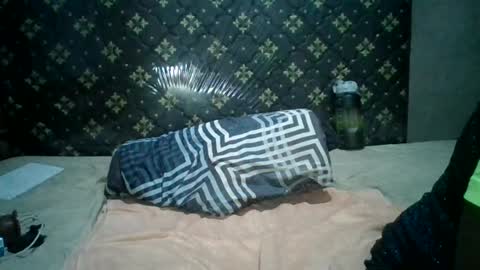 sweet_pie29 online show from August 1, 11:33 pm