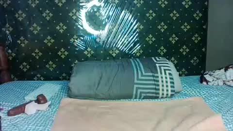 sweet_pie29 online show from August 14, 11:47 am