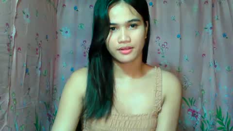 POLLY online show from July 30, 1:40 pm
