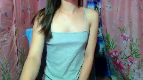 POLLY online show from August 15, 7:29 pm