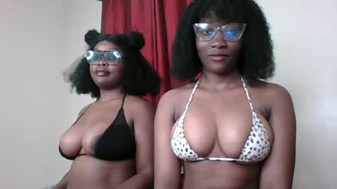 sweet rayana  online show from August 8, 3:28 am